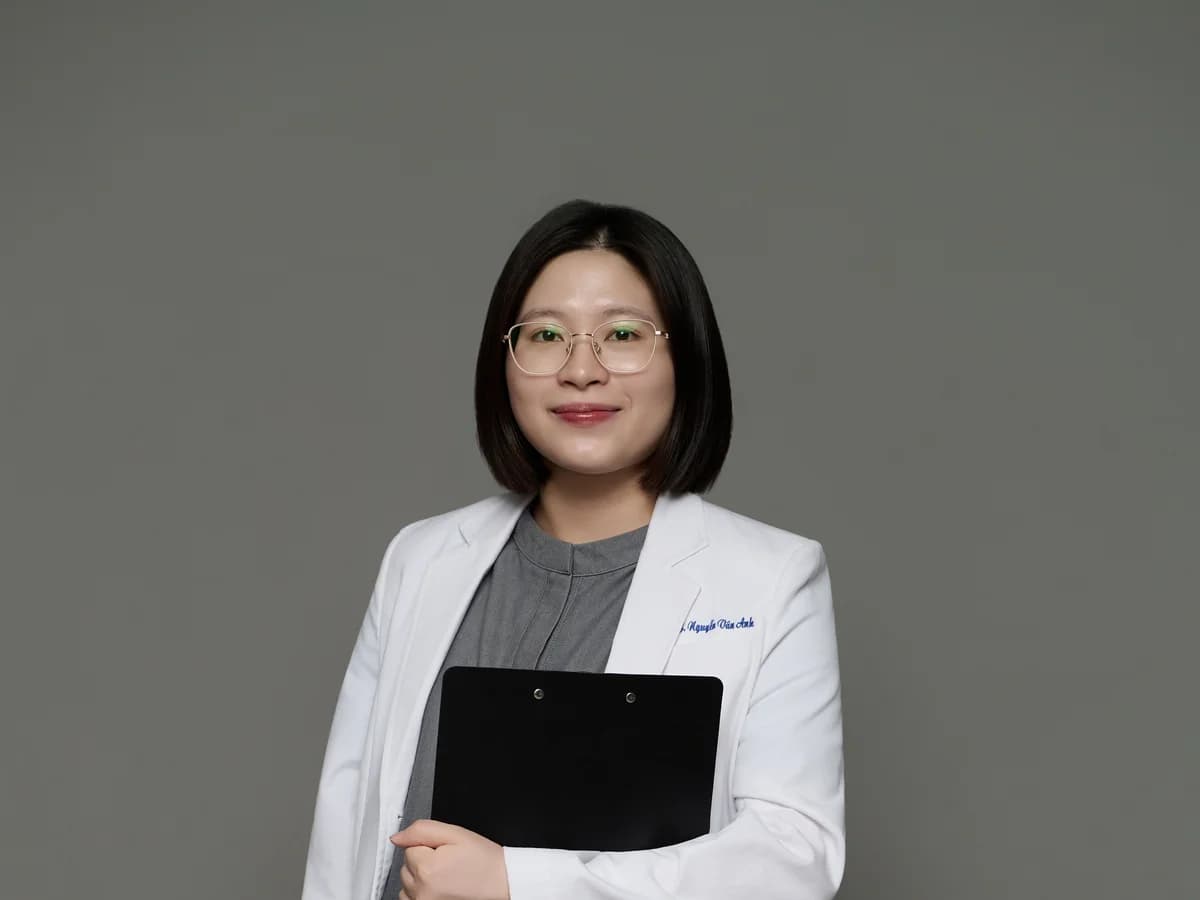 Bác sĩ Da liễu & Tư vấn viên chuyên môn cao tại HER Clinic